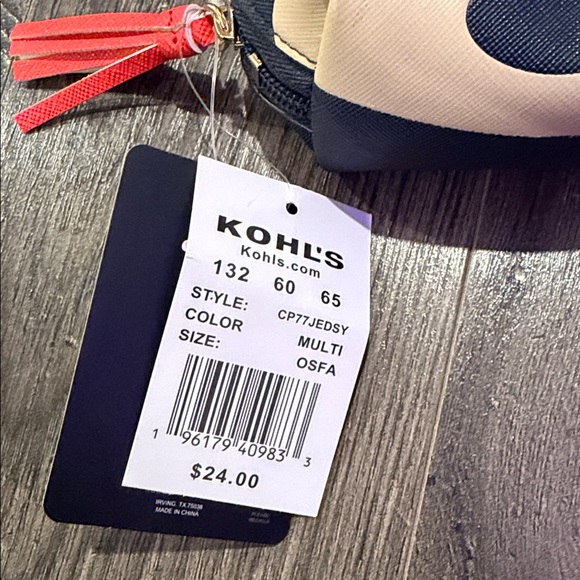 NWT Disney Mickey Mouse Navy and Beige Coin Purse - Picture 2 of 4